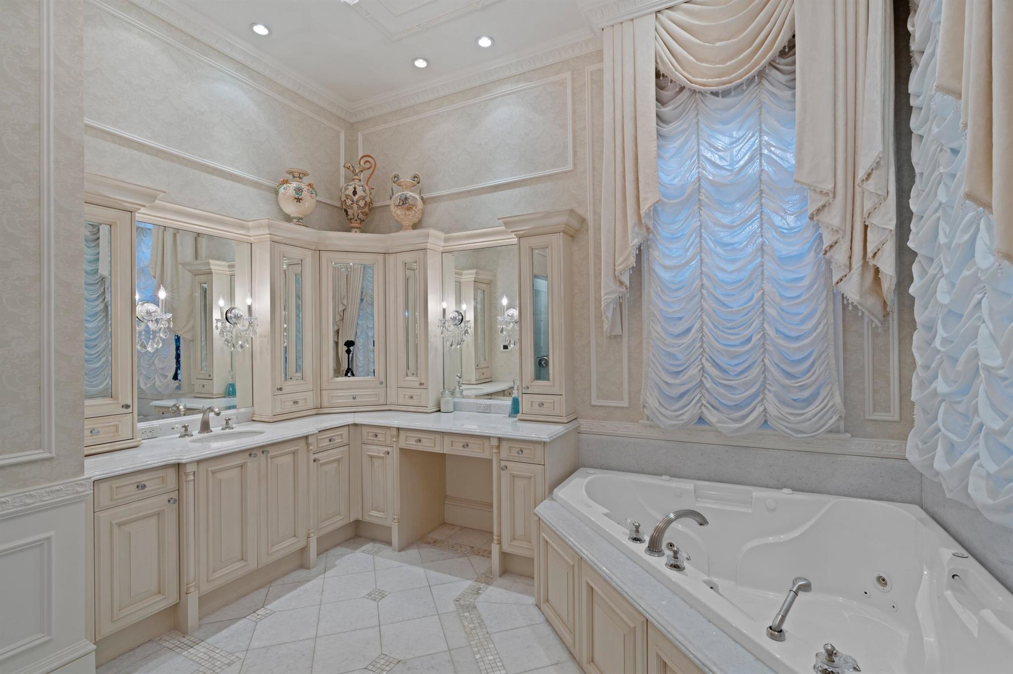 166 W Alexander Palm Road, Boca Raton, Florida, 33432, United States, 7 Bedrooms Bedrooms, ,11 BathroomsBathrooms,Residential,For Sale,166 W Alexander Palm Road,1237724