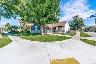 Downey, California, 90241, United States, 2 Bedrooms Bedrooms, ,1 BathroomBathrooms,Residential,For Sale,1915484