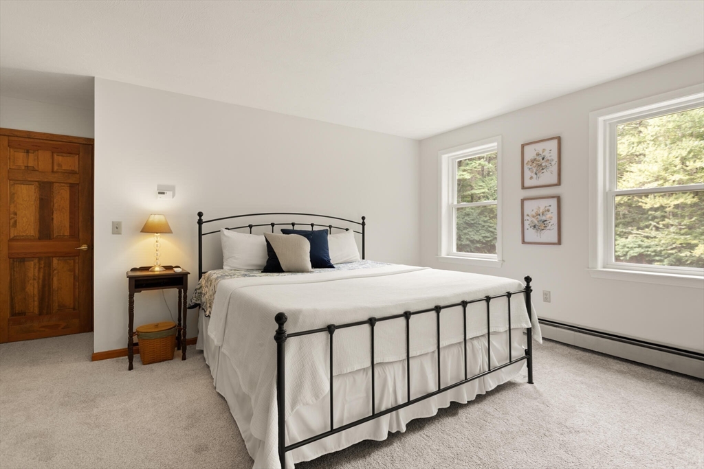 Pepperell, Massachusetts, 01463, United States, 4 Bedrooms Bedrooms, ,4 BathroomsBathrooms,Residential,For Sale,1925594