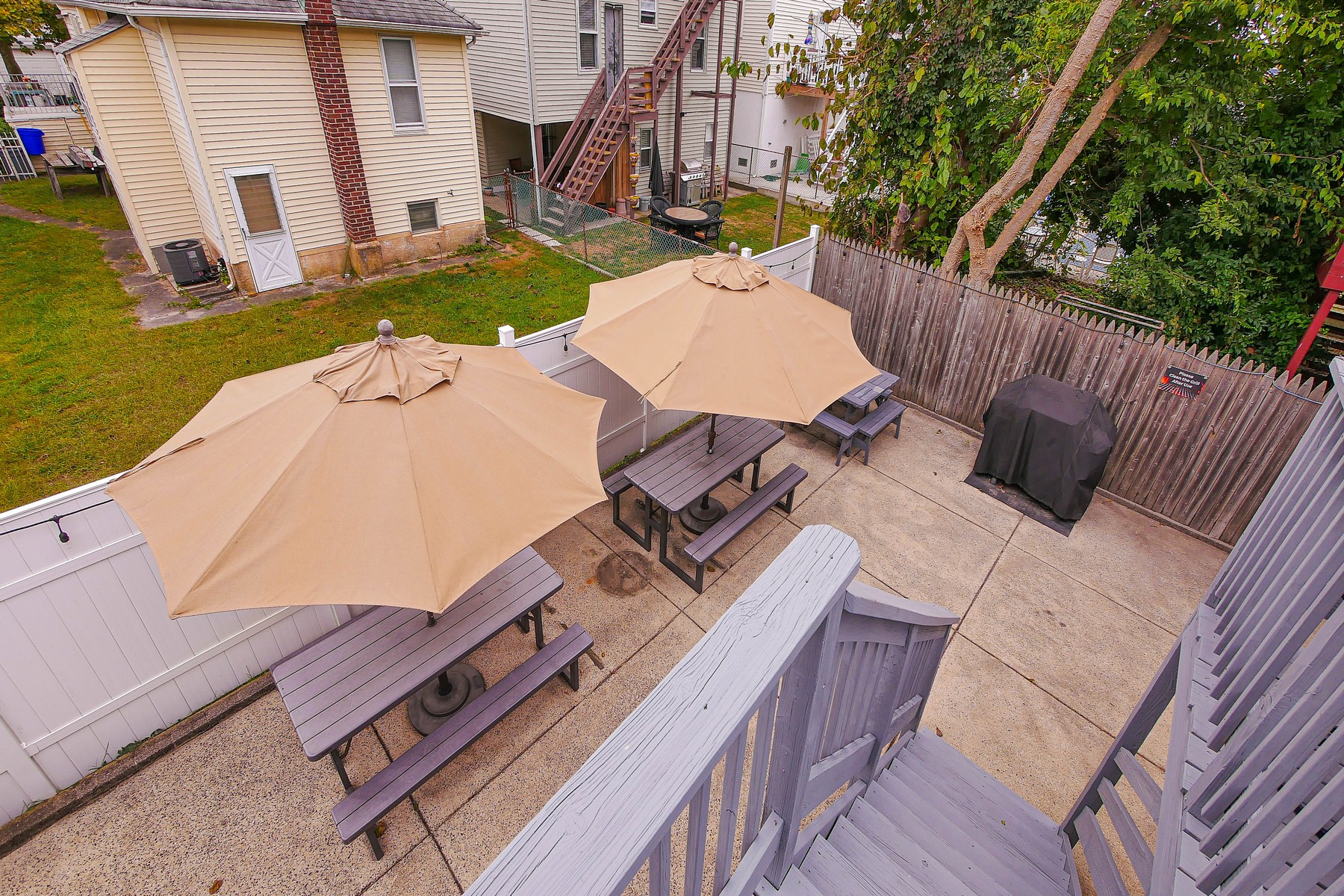  16 N Nashville Ave - 物件實景