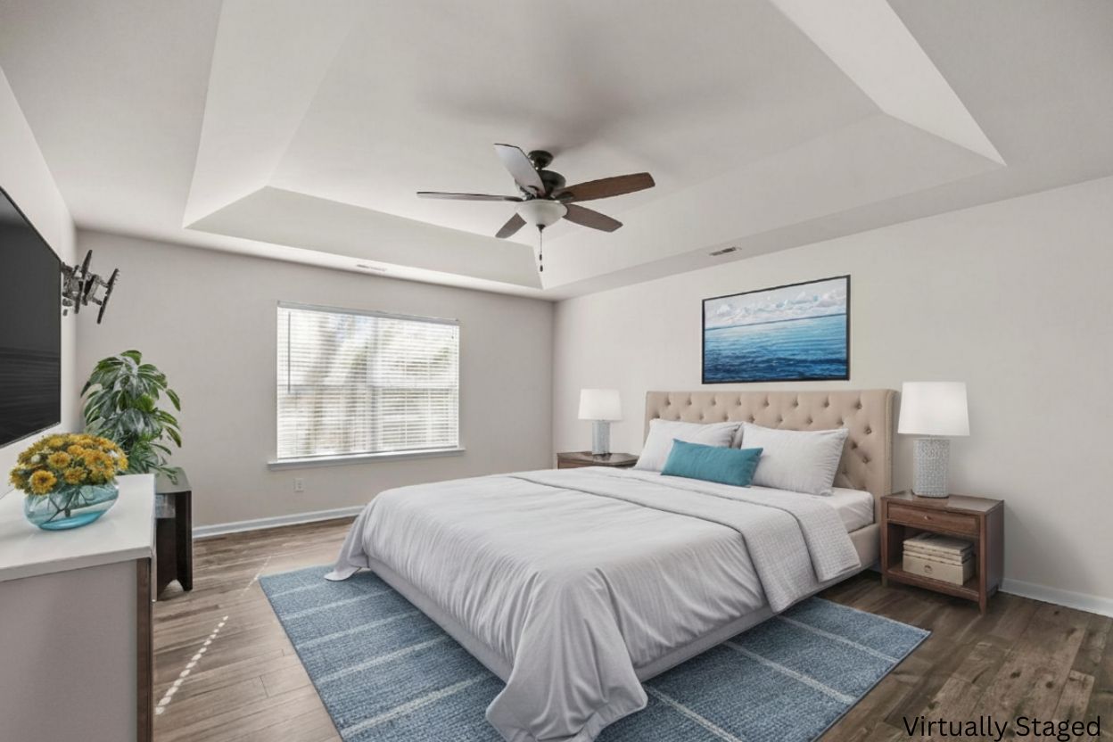 Matthews, North Carolina, 28105, United States, 6 Bedrooms Bedrooms, ,3 BathroomsBathrooms,Residential,For Sale,2005712