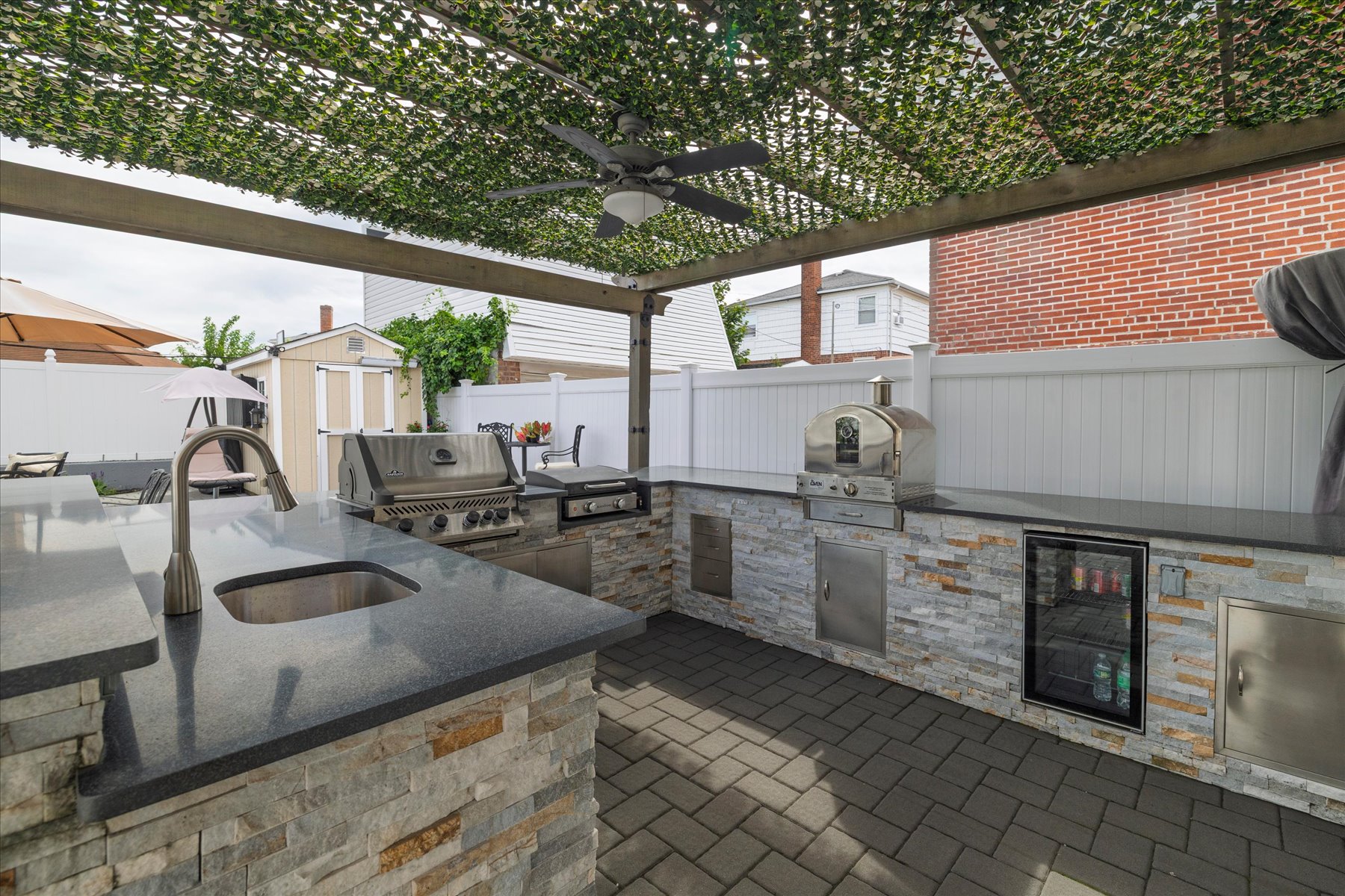  156-21 96th Street, Howard Beach, NY, 11414 - 物件實景