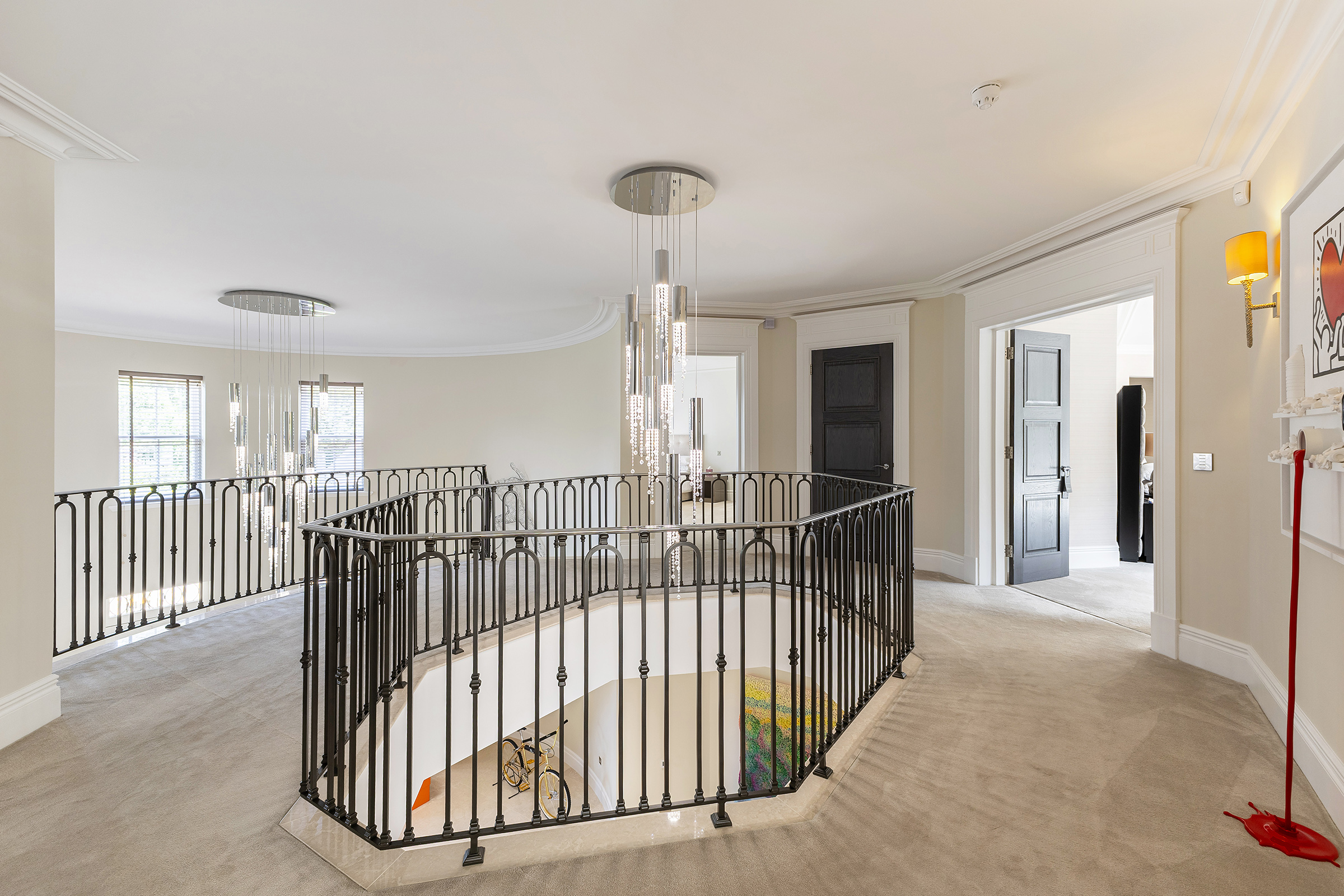  A Magnificent Contemporary Mansion in Ascot - 物件實景