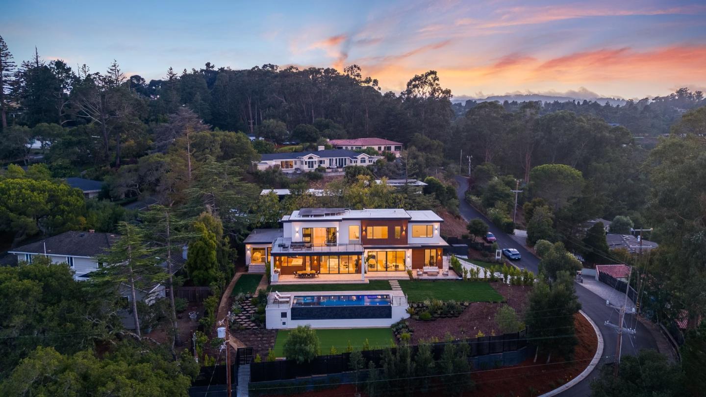 Hillsborough, California, 94010, United States, 8 Bedrooms Bedrooms, ,10 BathroomsBathrooms,Residential,For Sale,1949647