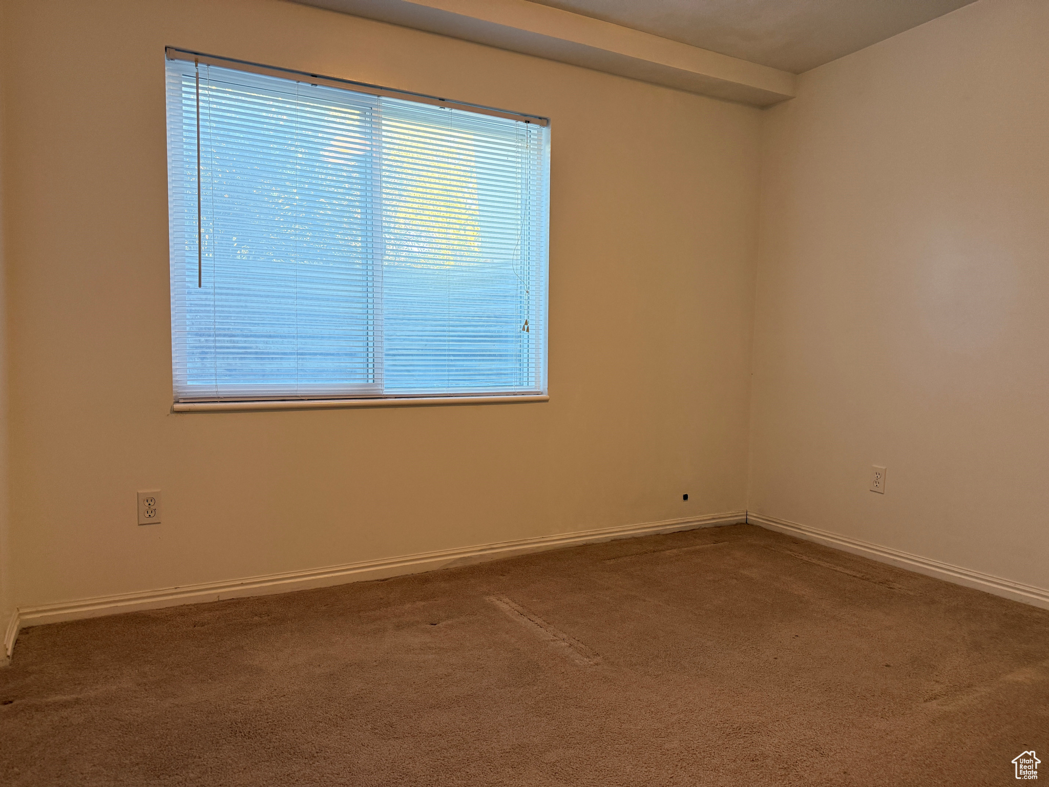 Orem, Utah, 84057, United States, 4 Bedrooms Bedrooms, ,3 BathroomsBathrooms,Residential,For Sale,1917303