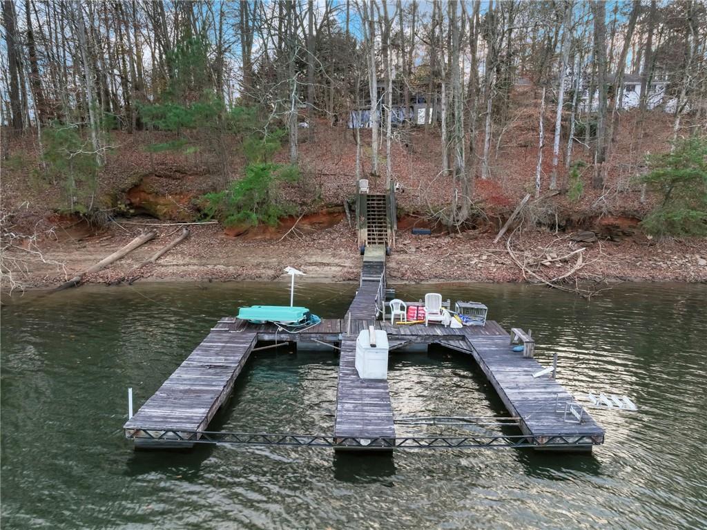 Gainesville, Georgia, 30506, United States, 2 Bedrooms Bedrooms, ,2 BathroomsBathrooms,Residential,For Sale,2005522