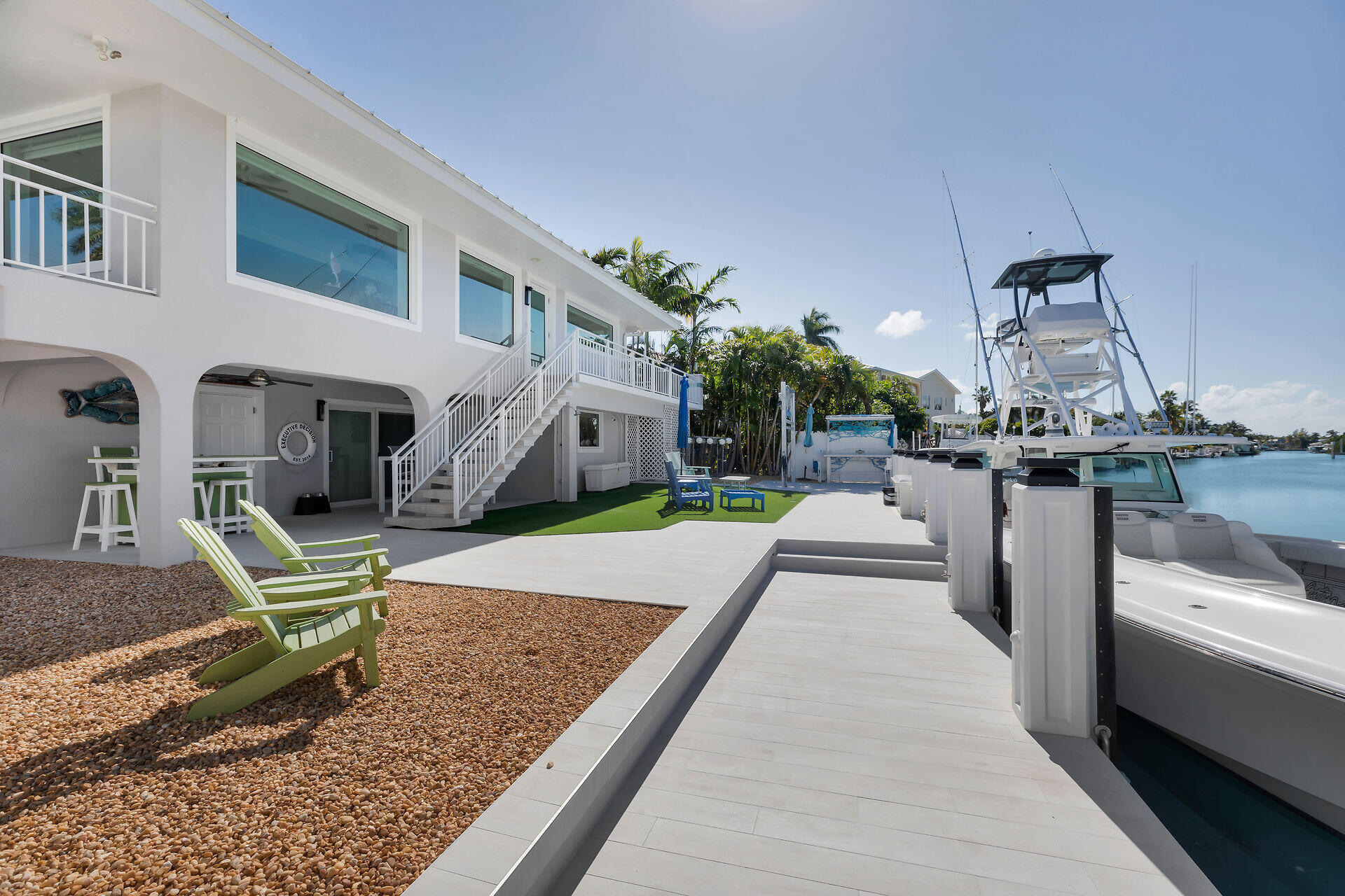 Duck, Florida, 33050, United States, 3 Bedrooms Bedrooms, ,3 BathroomsBathrooms,Residential,For Sale,1998435