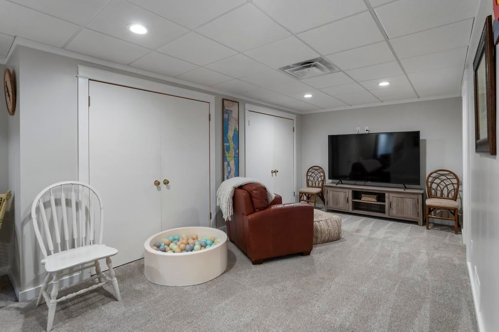 Harbor Springs, Michigan, 49740, United States, 4 Bedrooms Bedrooms, ,3 BathroomsBathrooms,Residential,For Sale,1889979