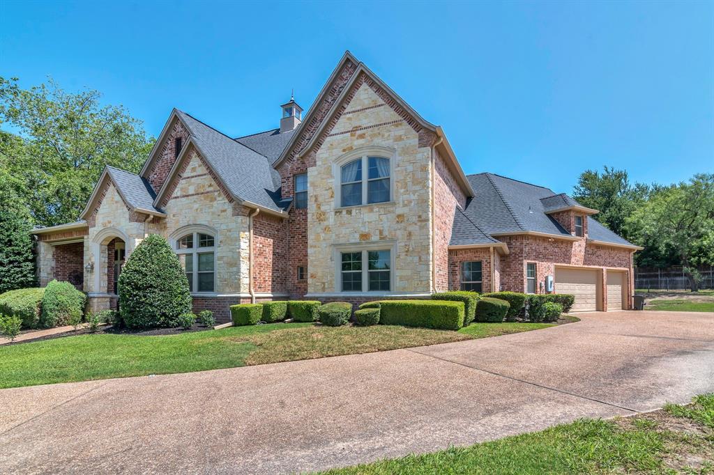 Fort Worth, Texas, 76108, United States, 4 Bedrooms Bedrooms, ,5 BathroomsBathrooms,Residential,For Sale,1892238