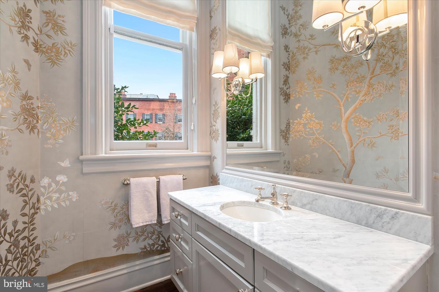 Washington, District of Columbia, 20008, United States, 6 Bedrooms Bedrooms, ,8 BathroomsBathrooms,Residential,For Sale,1807338