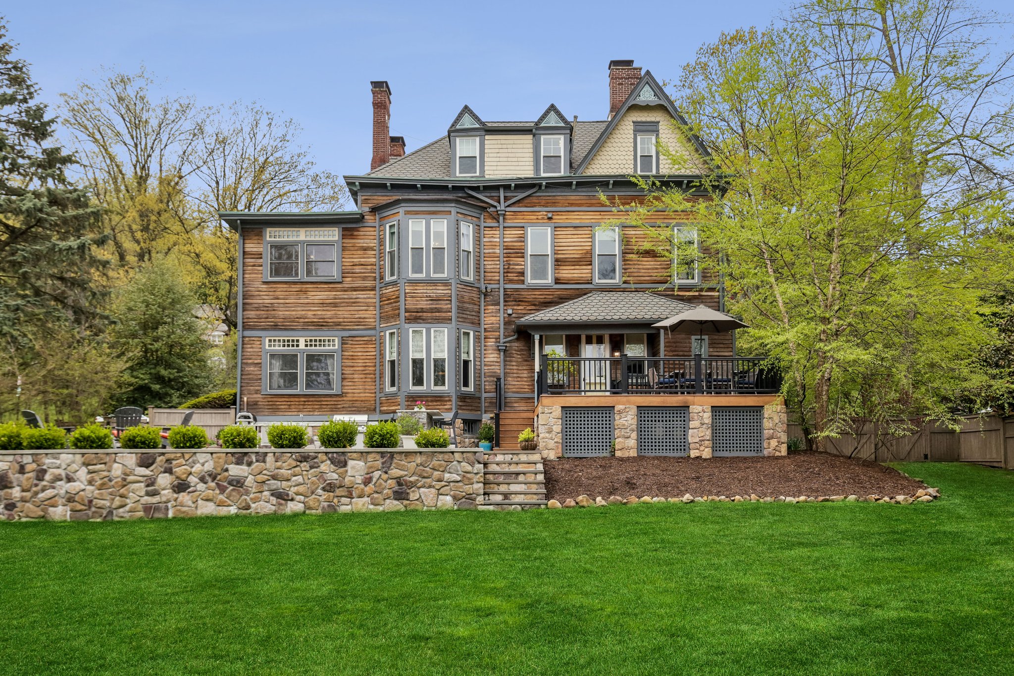  335 Upper Mountain Avenue, Montclair, NJ 07043 - 物件實景