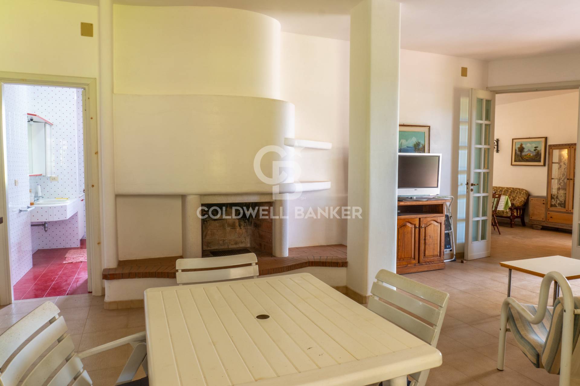 Fasano, Brindisi, 72015, IT, 8 Bedrooms Bedrooms, ,6 BathroomsBathrooms,Residential,For Sale,1787397