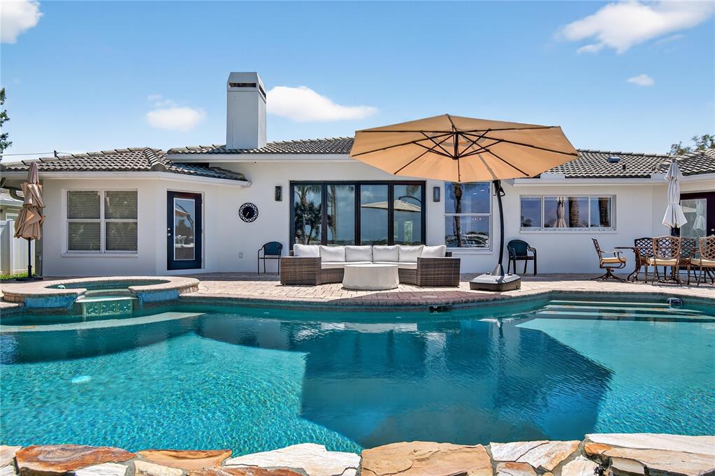 Clearwater Beach, Florida, 33767, United States, 4 Bedrooms Bedrooms, ,3 BathroomsBathrooms,Residential,For Sale,1849731
