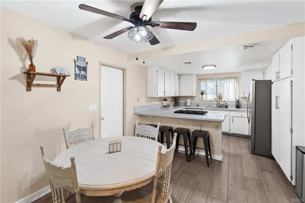 Redlands, California, 92374, United States, 3 Bedrooms Bedrooms, ,2 BathroomsBathrooms,Residential,For Sale,1994273