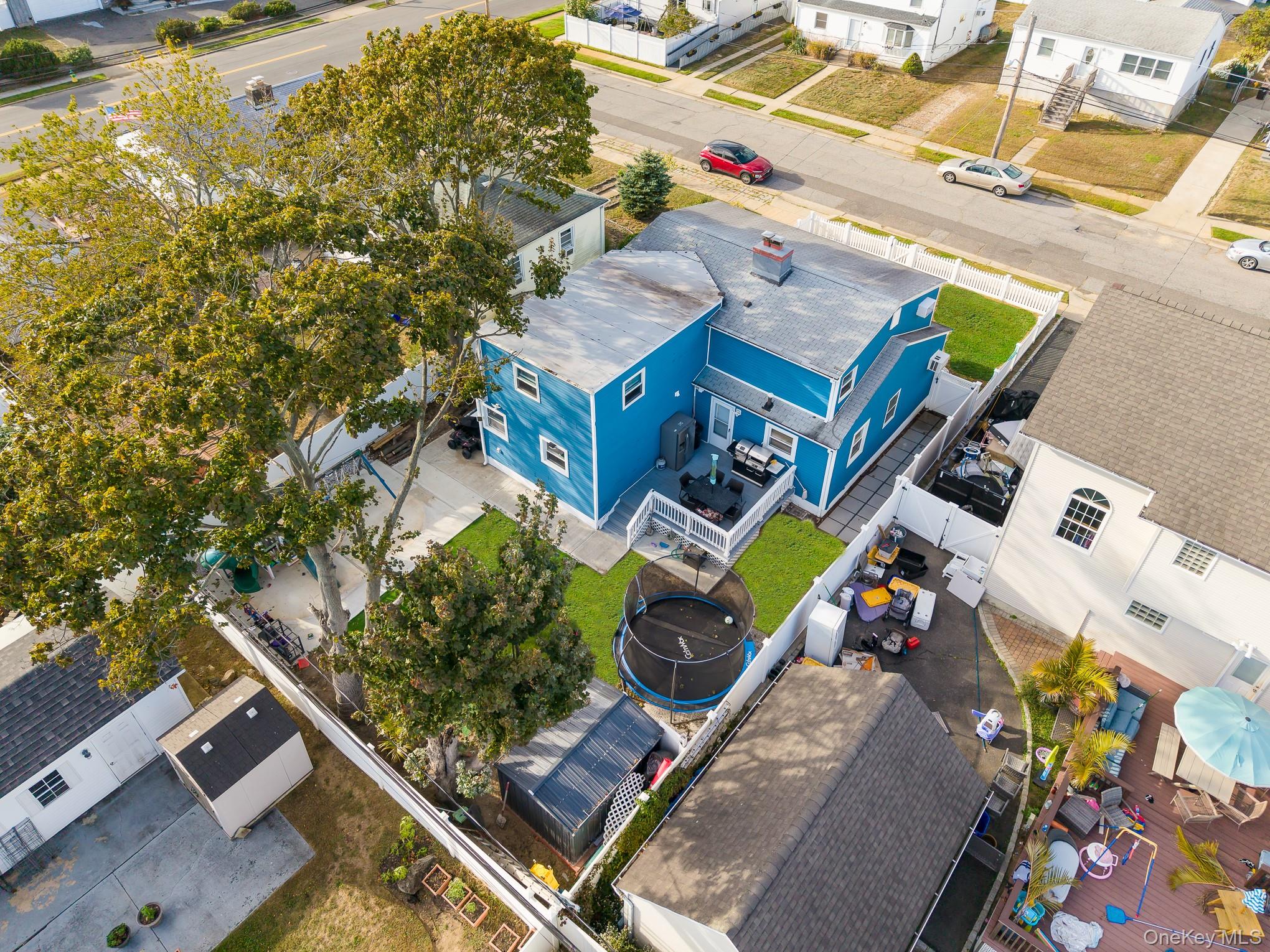 Freeport, New York, 11520, United States, 5 Bedrooms Bedrooms, ,3 BathroomsBathrooms,Residential,For Sale,1977897