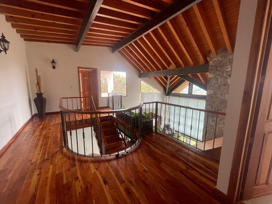 Ixtapan de la Sal, Estado de méxico, 51900, Mexico, 5 Bedrooms Bedrooms, ,5 BathroomsBathrooms,Residential,For Sale,1441370