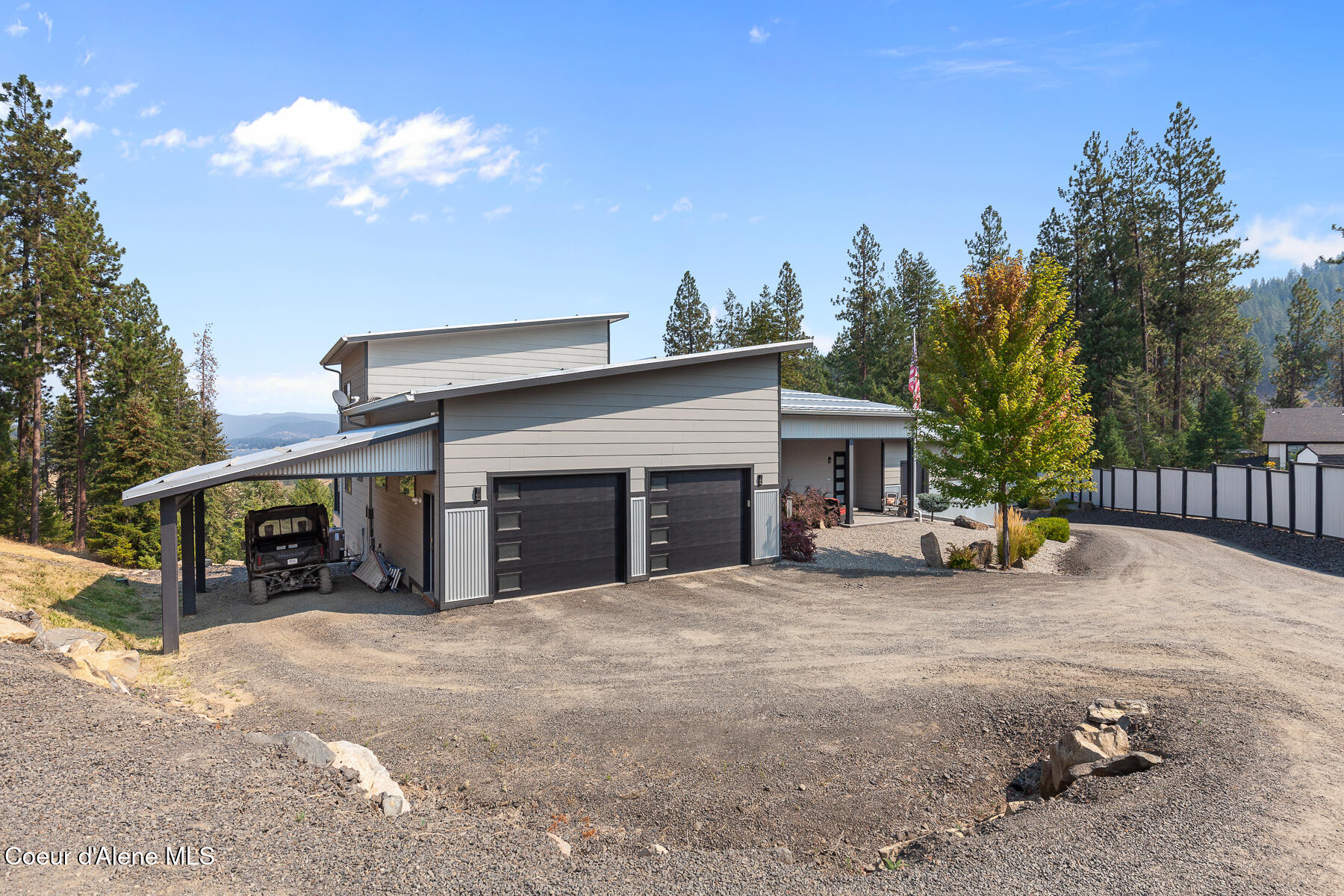 Coeur D'alene, Idaho, 83814, United States, 3 Bedrooms Bedrooms, ,Residential,For Sale,1942138