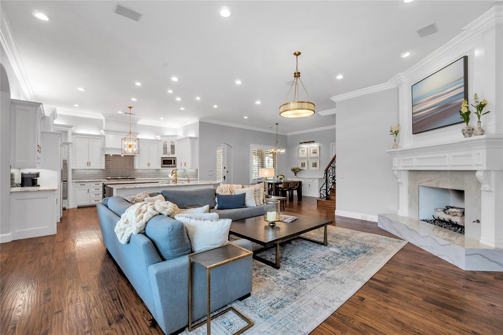 Frisco, Texas, 75034, United States, 4 Bedrooms Bedrooms, ,4 BathroomsBathrooms,Residential,For Sale,1938538