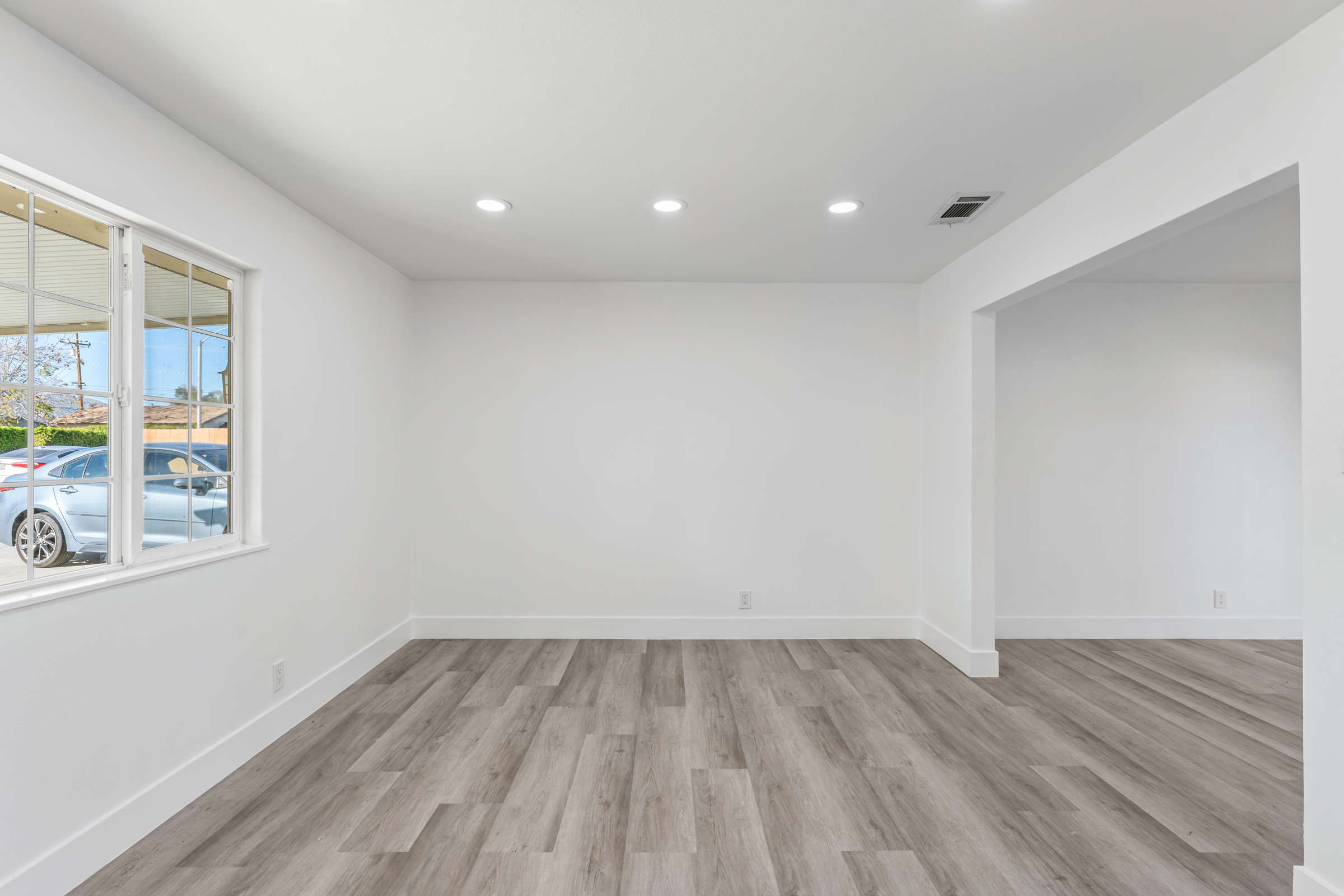 Moreno Valley, California, 92557, United States, 3 Bedrooms Bedrooms, ,2 BathroomsBathrooms,Residential,For Sale,2005789