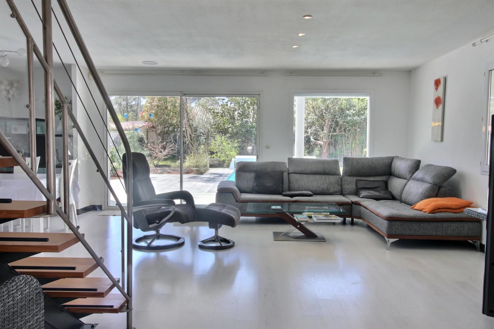 La Teste-de-Buch, New Aquitaine, 33260, FR, 5 Bedrooms Bedrooms, ,Residential,For Sale,1792872
