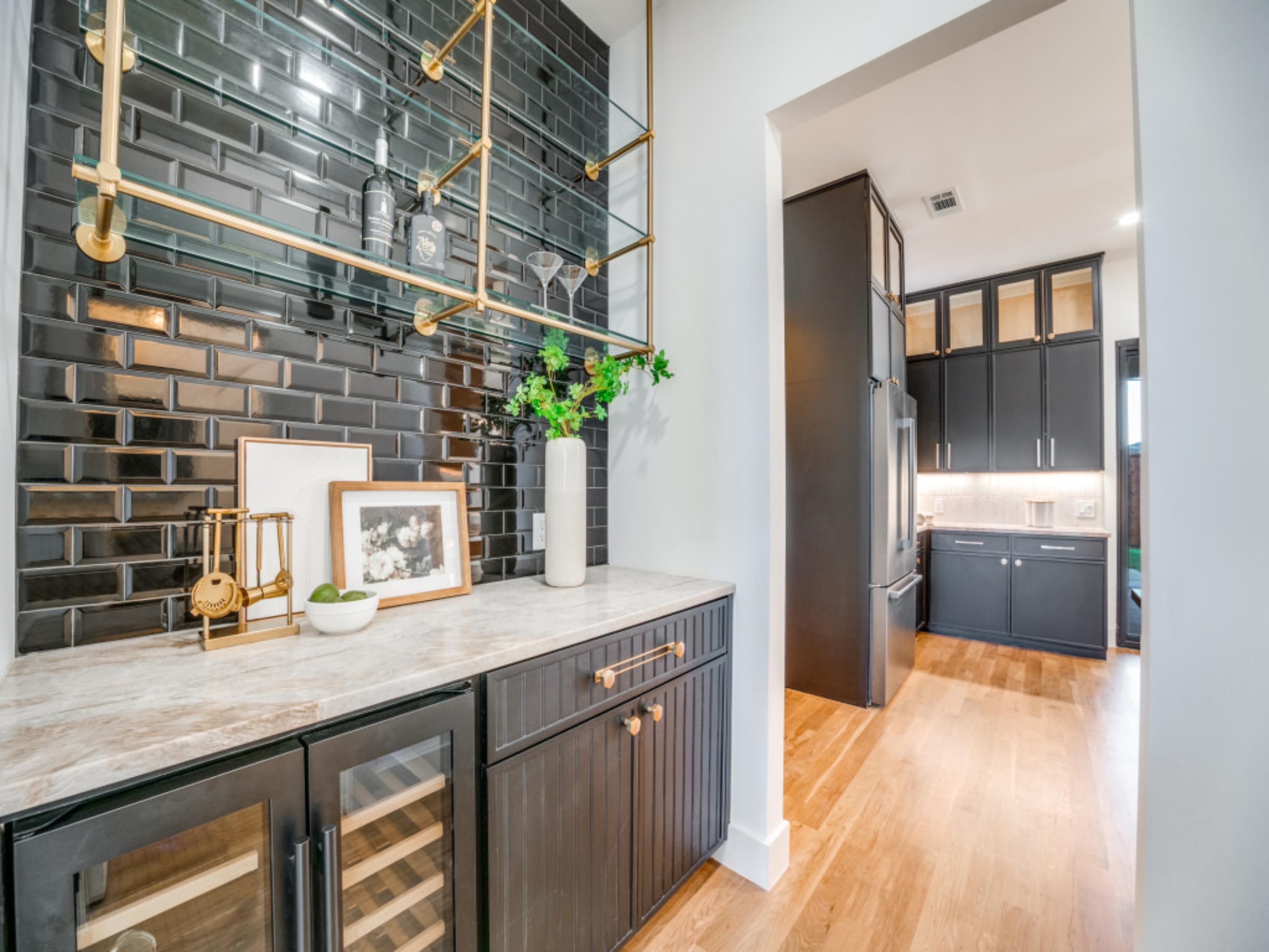  Refined Lake Highlands Living with Timeless Modern Touches - 物件實景