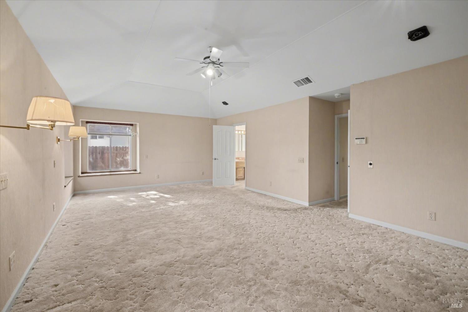 Dixon, California, 95620, United States, 3 Bedrooms Bedrooms, ,3 BathroomsBathrooms,Residential,For Sale,2012017