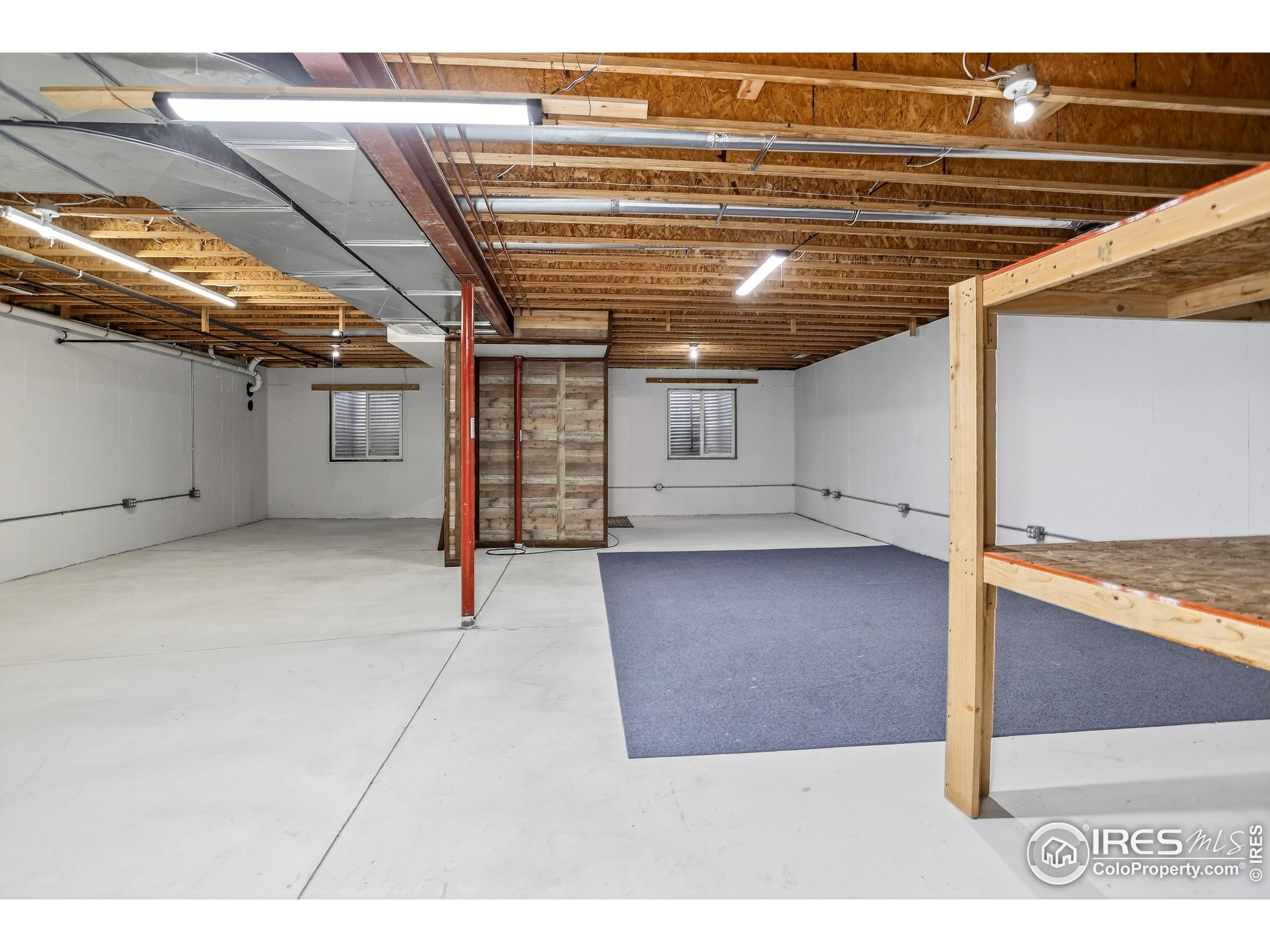 Strasburg, Colorado, 80136, United States, 3 Bedrooms Bedrooms, ,4 BathroomsBathrooms,Residential,For Sale,1991126