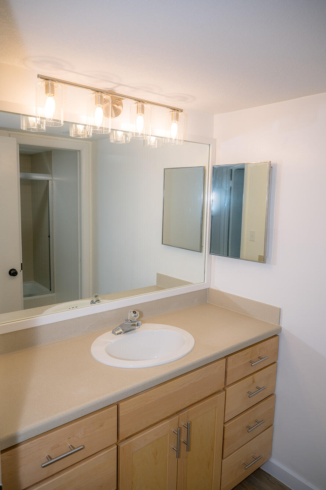 KEY LARGO, Florida, 33037, United States, 3 Bedrooms Bedrooms, ,2 BathroomsBathrooms,Residential,For Sale,1913329