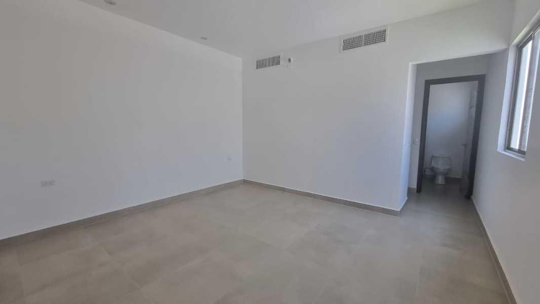 LOMAS, Torreón, Coahuila de Zaragoza, 27023, Mexico, 4 Bedrooms Bedrooms, ,3 BathroomsBathrooms,Residential,For Sale,LOMAS,1252471