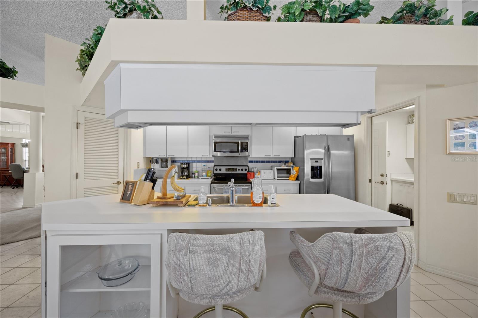 Oviedo, Florida, 32765, United States, 3 Bedrooms Bedrooms, ,3 BathroomsBathrooms,Residential,For Sale,1980040