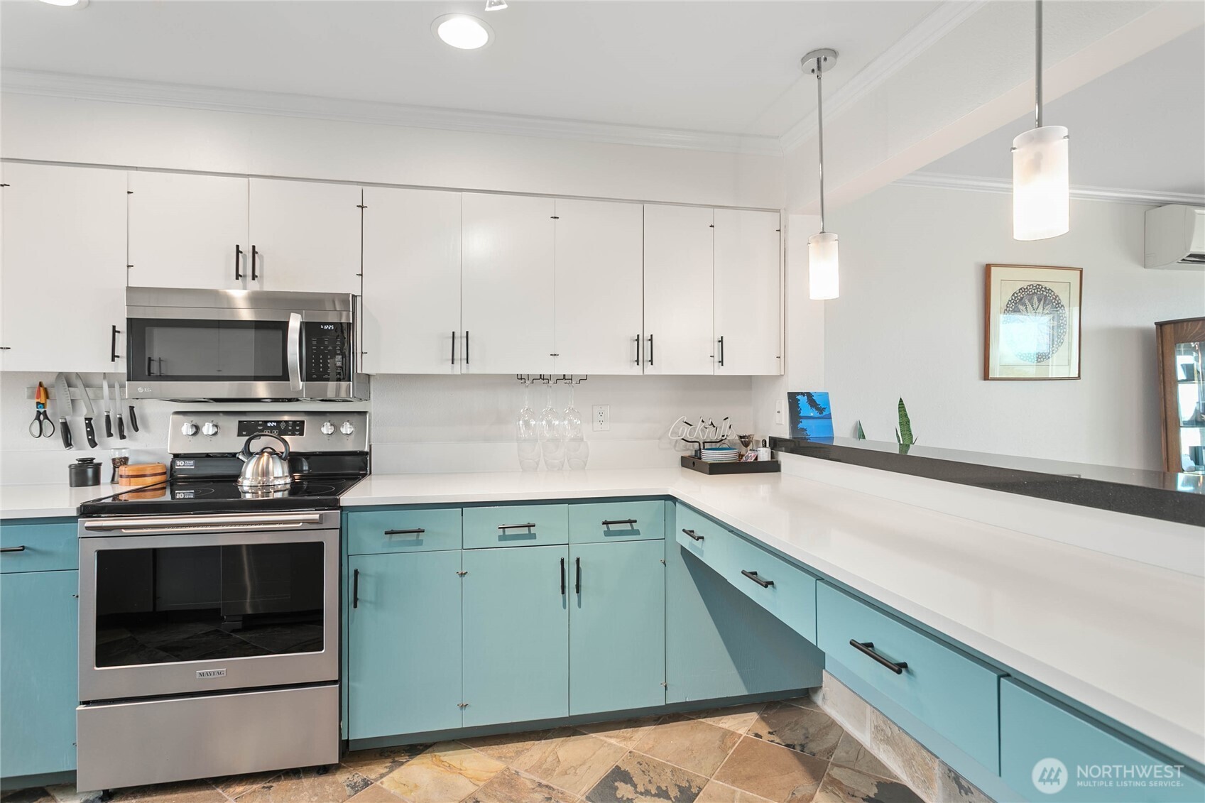 Bellingham, Washington, 98225, United States, 2 Bedrooms Bedrooms, ,1 BathroomBathrooms,Residential,For Sale,1996798