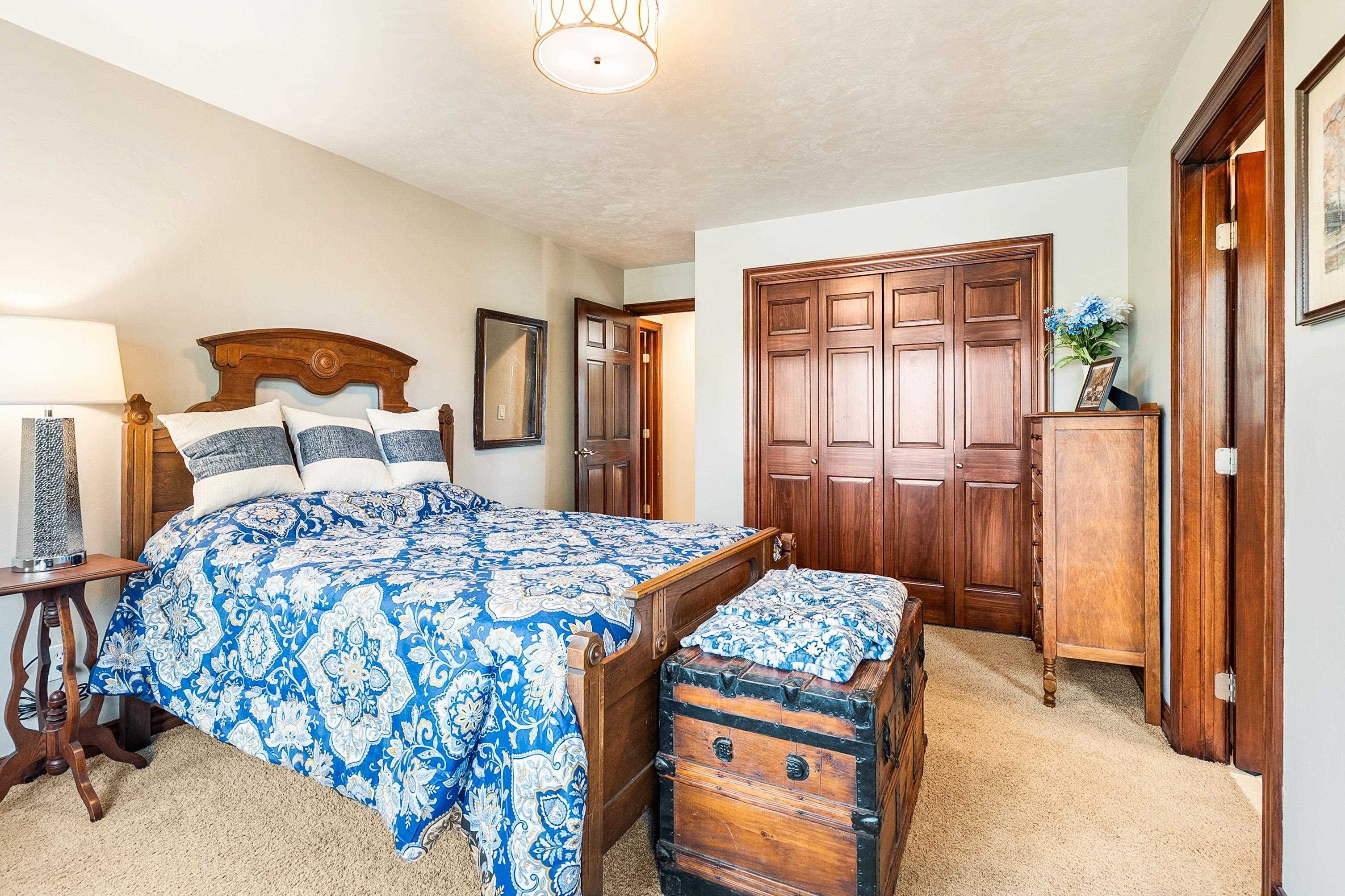 GREEN BAY, Wisconsin, 54313, United States, 4 Bedrooms Bedrooms, ,5 BathroomsBathrooms,Residential,For Sale,2048665
