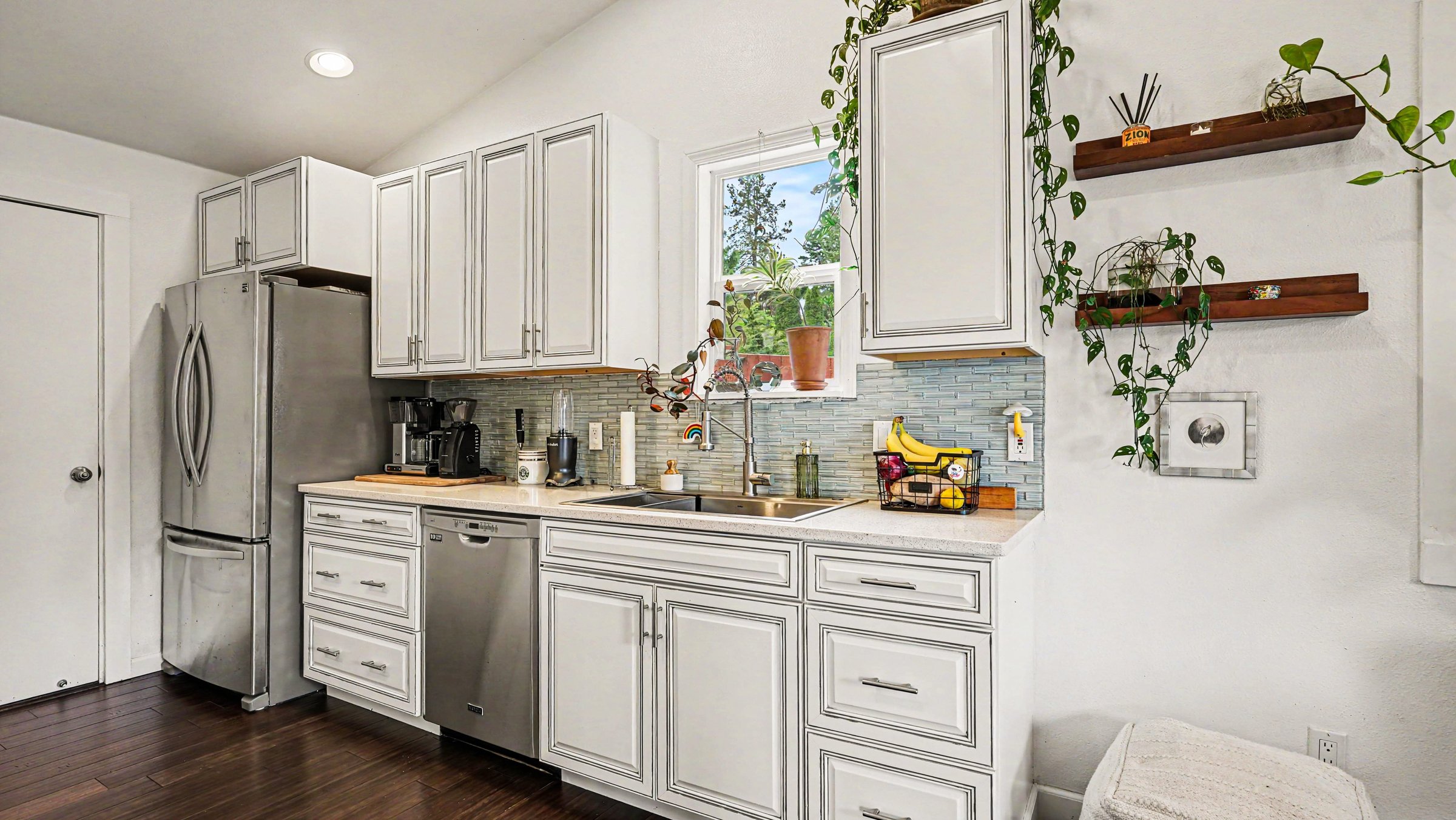  Immaculate Home in McMicken Heights - 物件實景