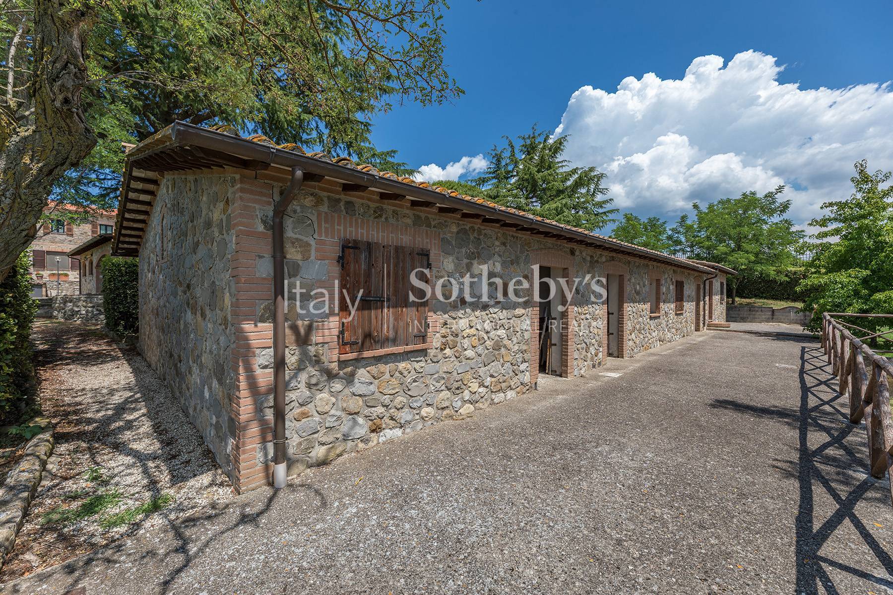  Panoramic country house with horse stables - 物件實景