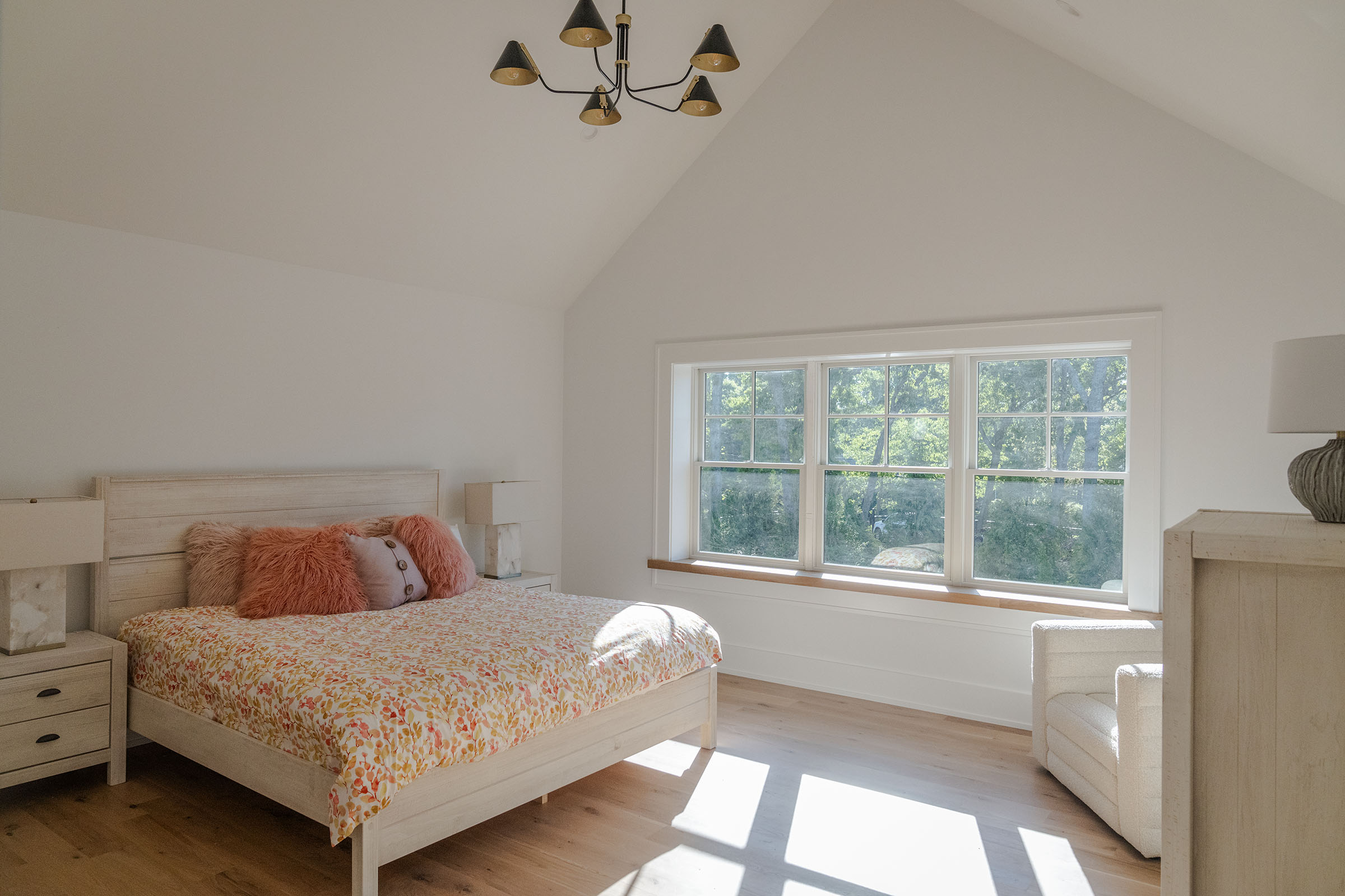 Southold, New York, 11971, United States, 4 Bedrooms Bedrooms, ,6 BathroomsBathrooms,Residential,For Sale,1976205