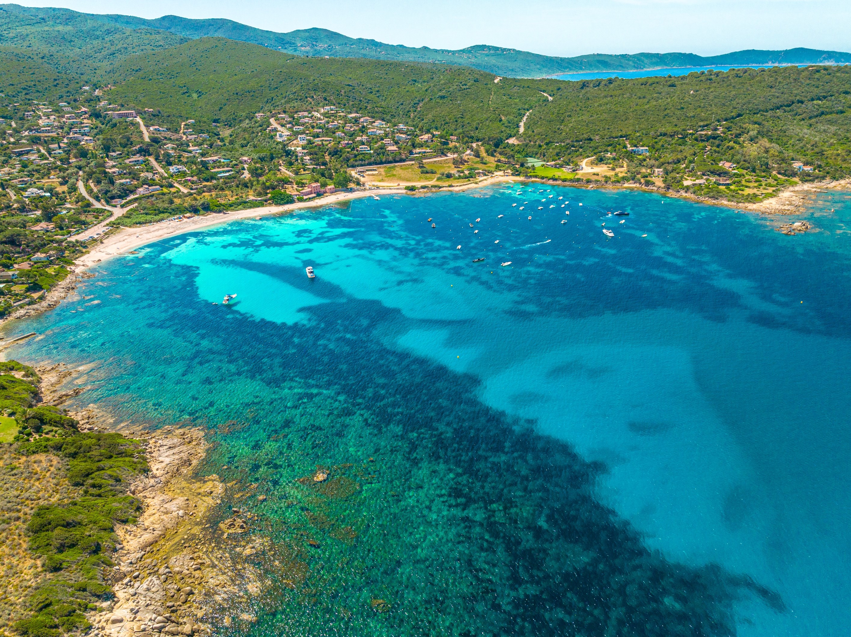  Luxury waterfront villa, pool and sea view at Coti-Chiavari / Gulf of Ajaccio -… - 物件實景