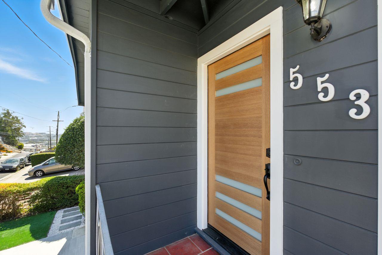 South San Francisco, California, 94080, United States, 4 Bedrooms Bedrooms, ,3 BathroomsBathrooms,Residential,For Sale,1951166