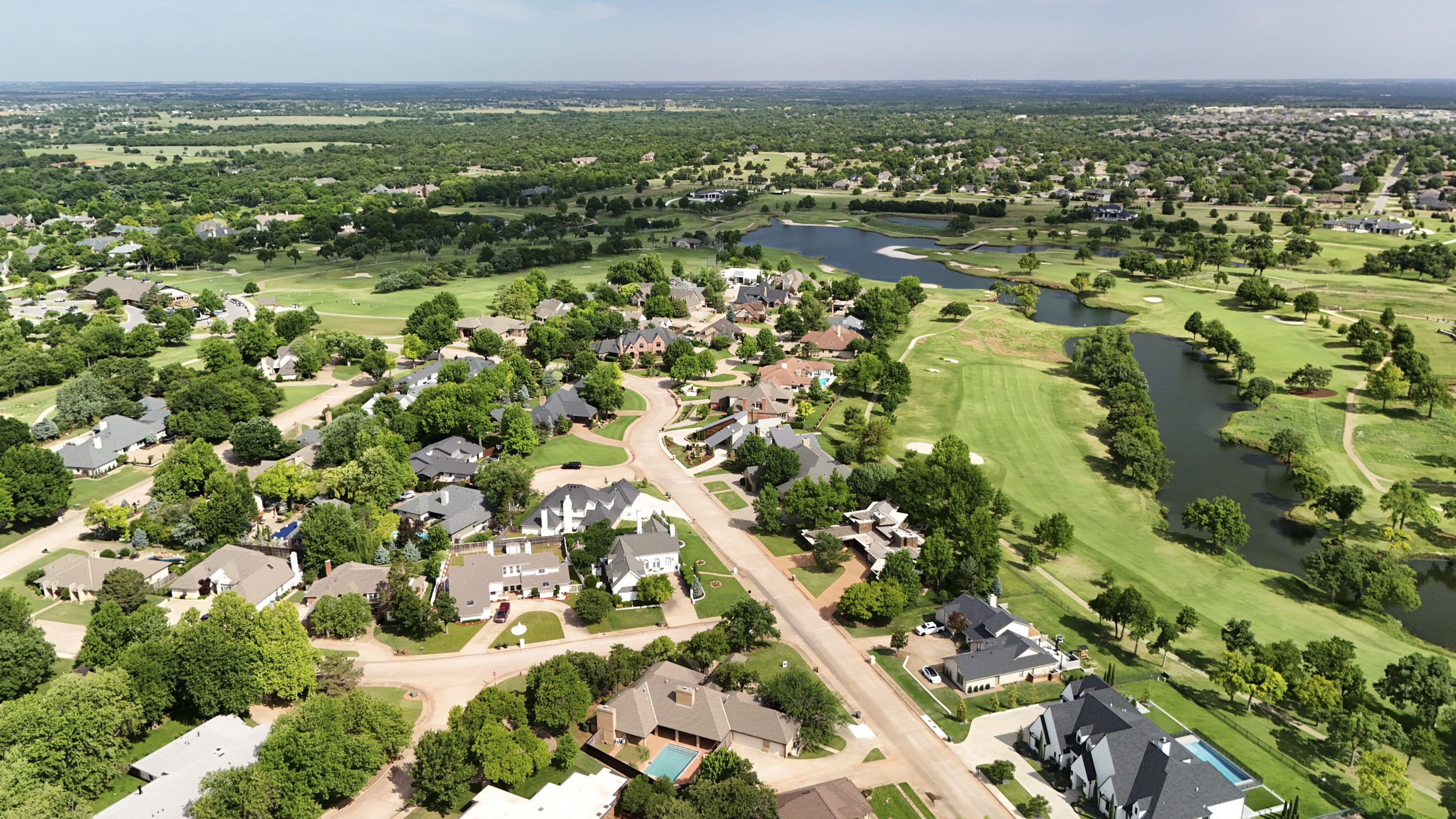  1200 Oak Tree Drive, Edmond, OK 73025 - 物件實景