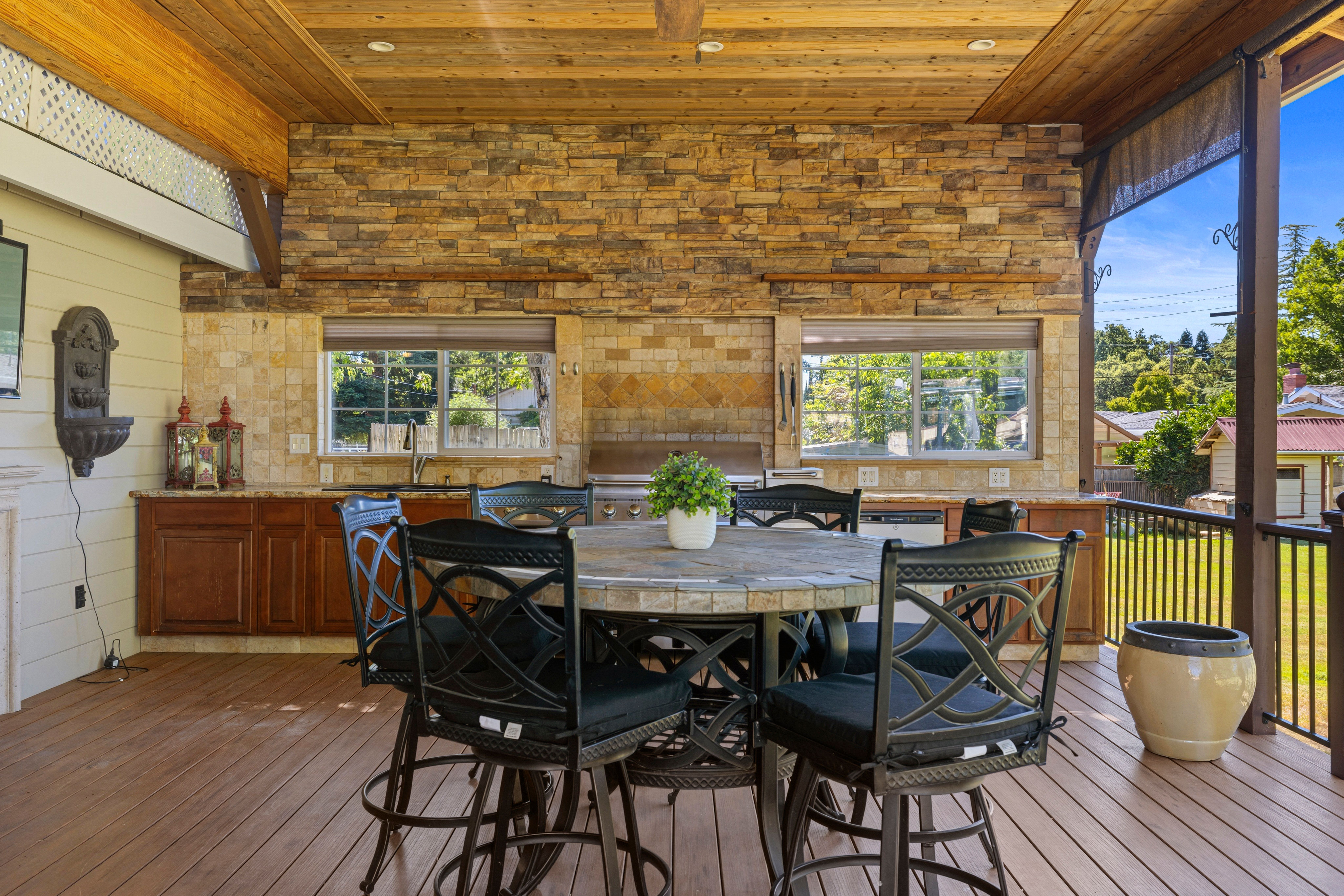  8723 Phoenix Avenue, Fair Oaks, CA 95628 - 物件實景