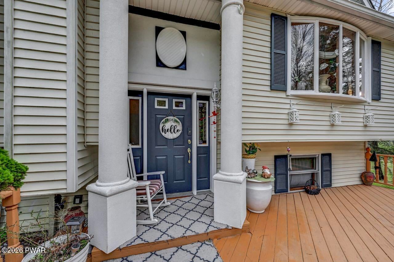 Hawley, Pennsylvania, 18428, United States, 3 Bedrooms Bedrooms, ,3 BathroomsBathrooms,Residential,For Sale,2045204