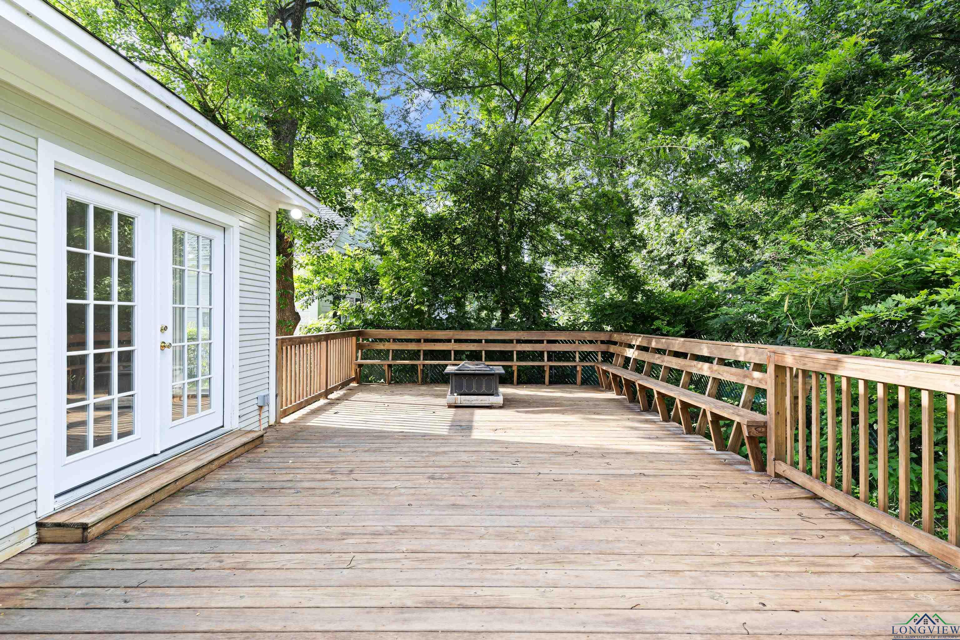 Jefferson, Texas, 75657, United States, 4 Bedrooms Bedrooms, ,5 BathroomsBathrooms,Residential,For Sale,1868474