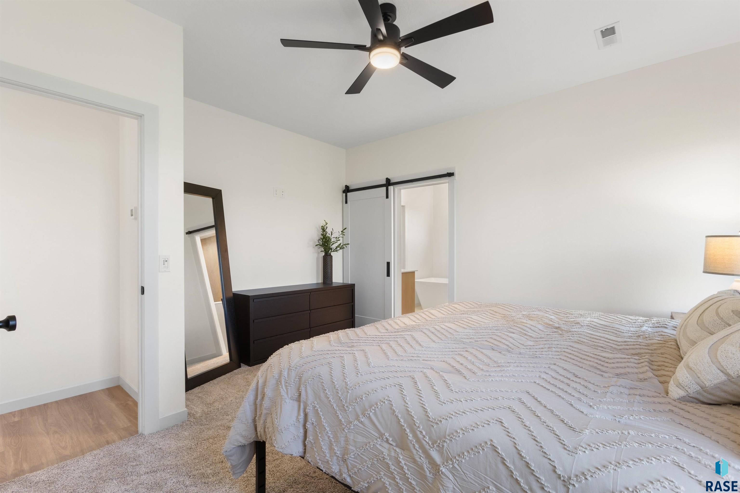 Rock Rapids, Iowa, 51246, United States, 5 Bedrooms Bedrooms, ,3 BathroomsBathrooms,Residential,For Sale,1957836