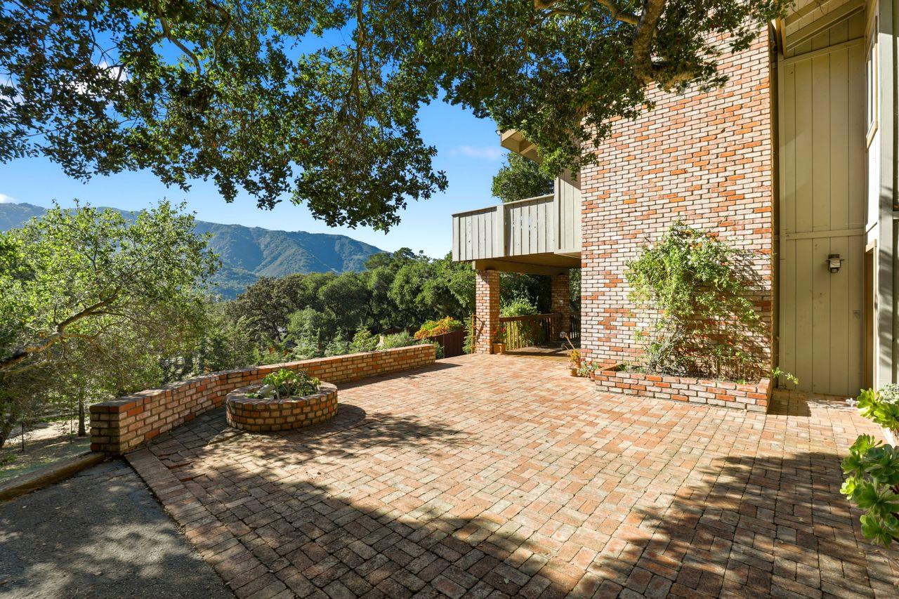 Carmel Valley, California, 93924, United States, 4 Bedrooms Bedrooms, ,3 BathroomsBathrooms,Residential,For Sale,1991028