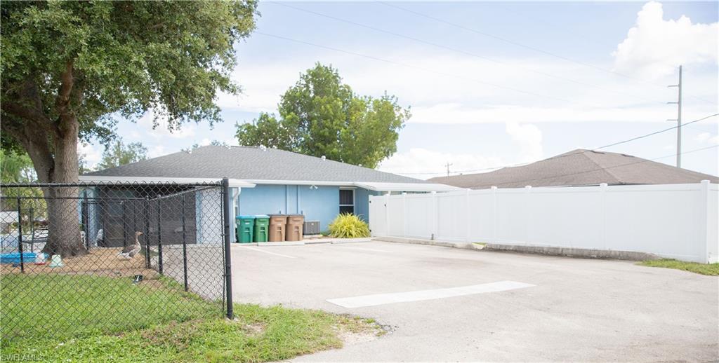 Cape Coral, Florida, 33914, United States, 2 Bedrooms Bedrooms, ,4 BathroomsBathrooms,Residential,For Sale,1994774