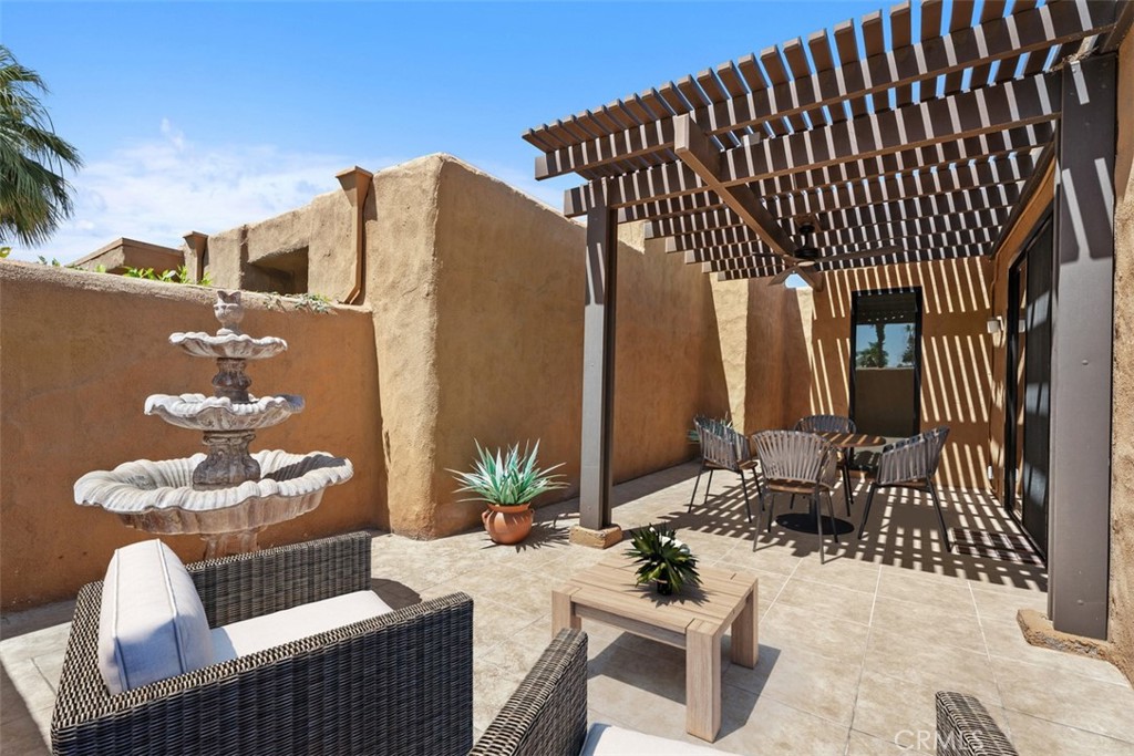 Palm Springs, California, 92264, United States, 2 Bedrooms Bedrooms, ,2 BathroomsBathrooms,Residential,For Sale,1856182