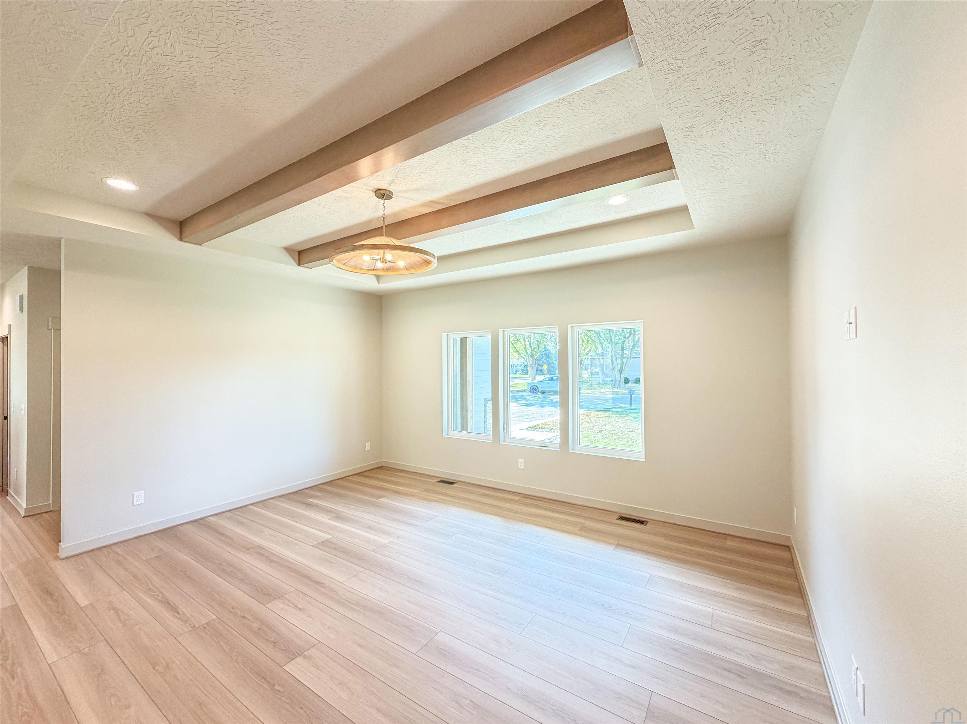 Sergeant Bluff, Iowa, 51054, United States, 3 Bedrooms Bedrooms, ,2 BathroomsBathrooms,Residential,For Sale,1974181