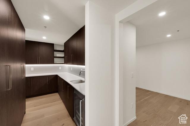 Salt Lake City, Utah, 84101, United States, 3 Bedrooms Bedrooms, ,3 BathroomsBathrooms,Residential,For Sale,1982809