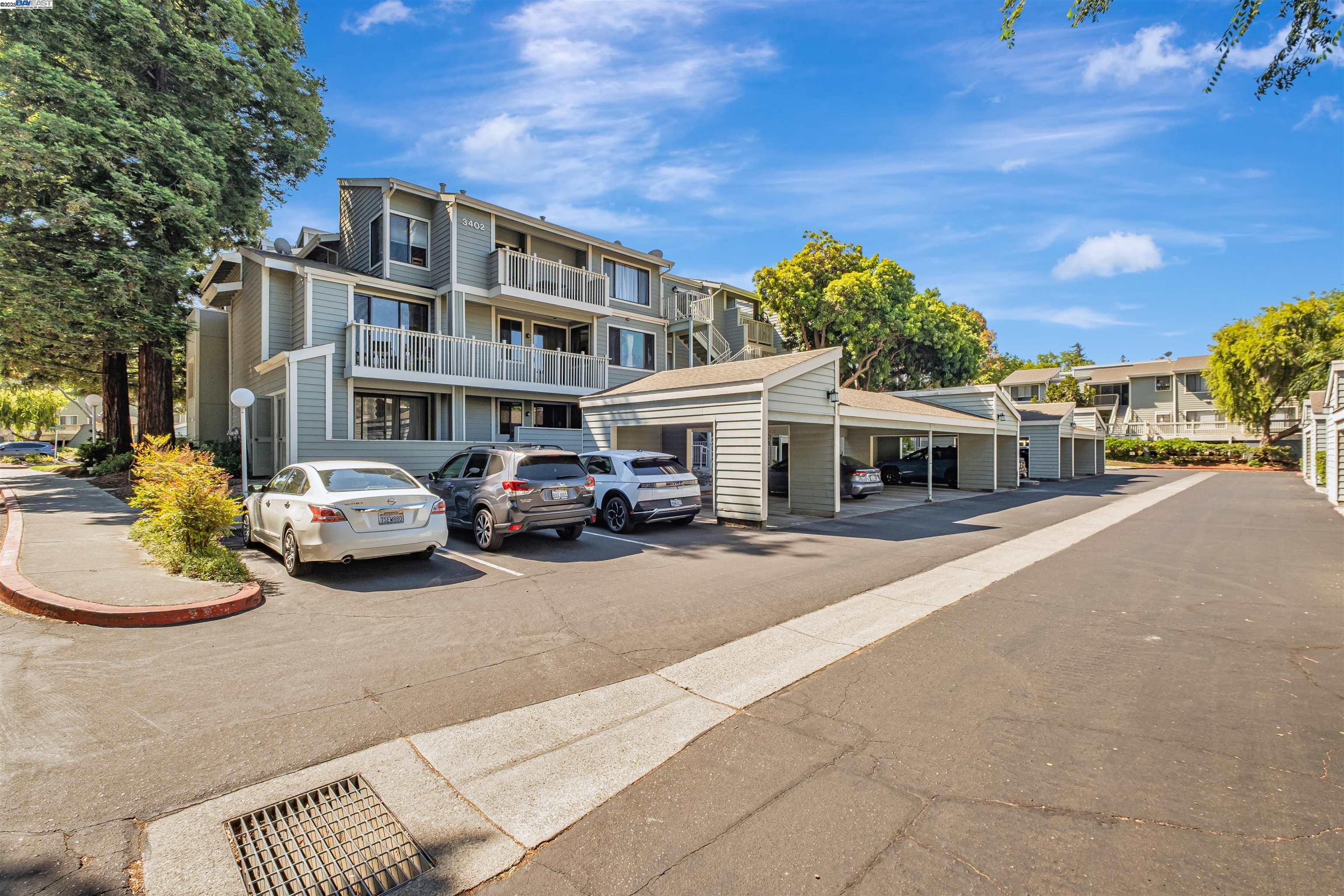 Fremont, California, 94536, United States, 2 Bedrooms Bedrooms, ,2 BathroomsBathrooms,Residential,For Sale,1911508