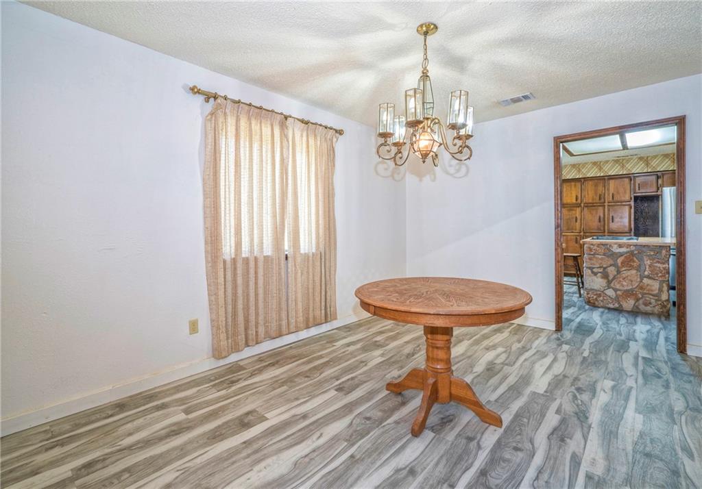 Robstown, Texas, 78380, United States, 5 Bedrooms Bedrooms, ,4 BathroomsBathrooms,Residential,For Sale,1856855