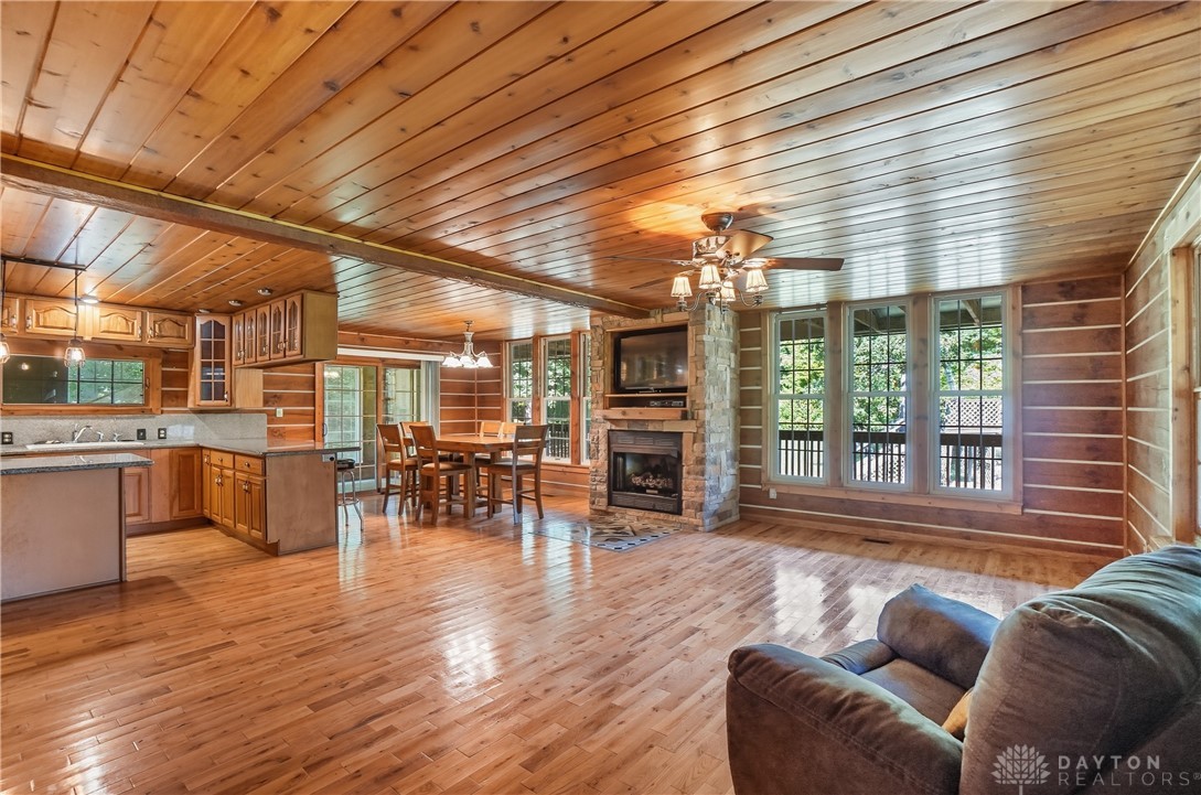 Woodstock, Ohio, 43084, United States, 3 Bedrooms Bedrooms, ,3 BathroomsBathrooms,Residential,For Sale,1956339